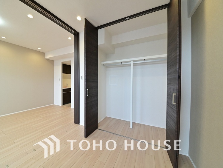 収納 居室　収納