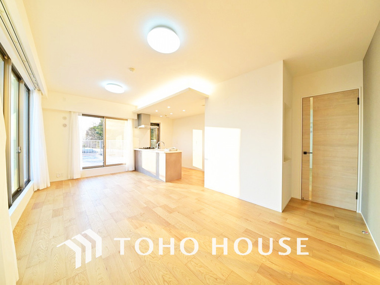 内装 ゆったりとくつろげる上質なリビングダイニング