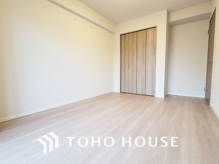 内装 シンプルですっきりとした室内は飽きのこない居心地の良い雰囲気です