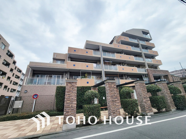 外観 〜大切なペットとの生活〜2WIC付き3LDK住戸〜南東向きのため陽当り良好〜