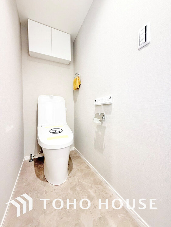 トイレ トイレには快適な温水洗浄便座付