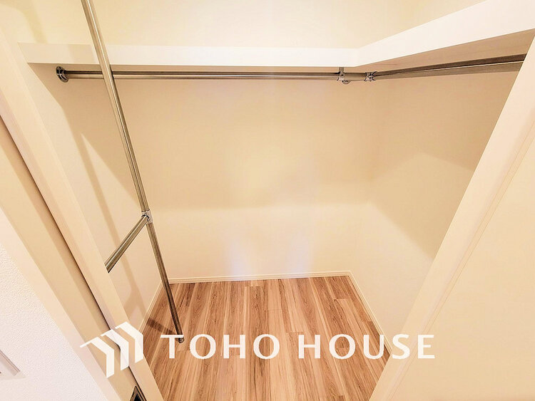 収納 沢山のお洋服を綺麗に収納できる「ウォークインクローゼット」