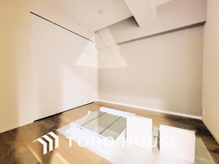 内装 1日の疲れを癒し、心地よく寛げるようゆったりとした広さをしています