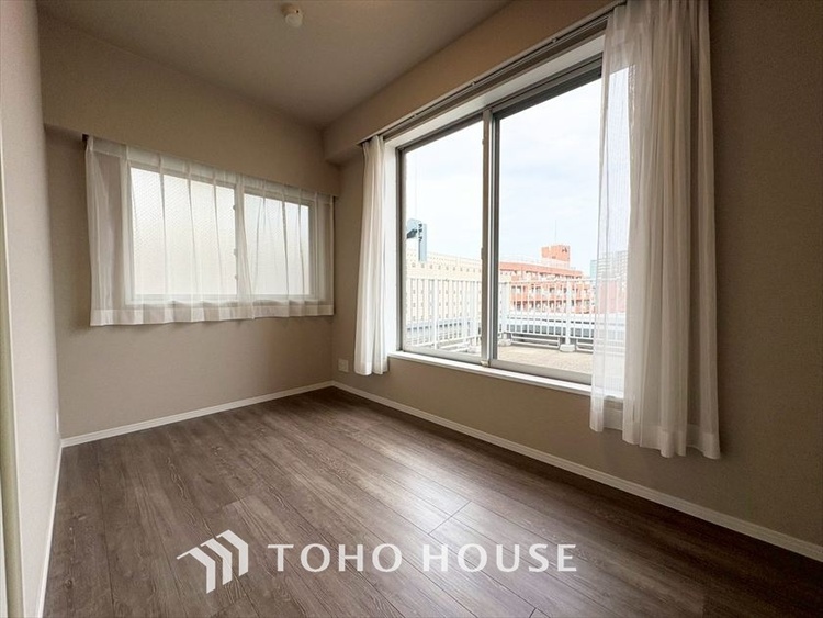 内装 【PRIVATE ROOM】◆快適◆な暮らしに不可欠な収納スペース。快適さとともに思い出も詰まっていく。