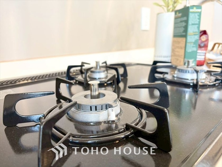 キッチン 【KITCHEN】◆家族のおはよう◆の声を笑顔で迎えてあげられるシステムキッチン。朝ごはんが楽しみでちょっと早起きしたくなるんです。