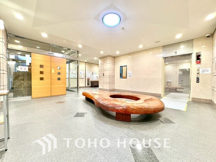 その他 【ENTRANCE】◆そびえ立つ◆我が家のシンボル。遠くの空が赤く染まる夕べが待ち遠しい。