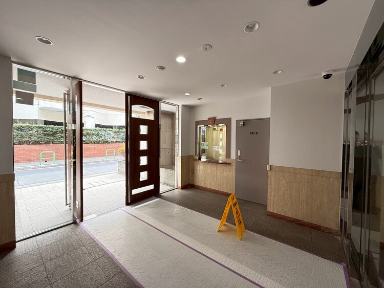 その他 館内は静寂な中が保たれており、管理が行き届いている印象を受けました。