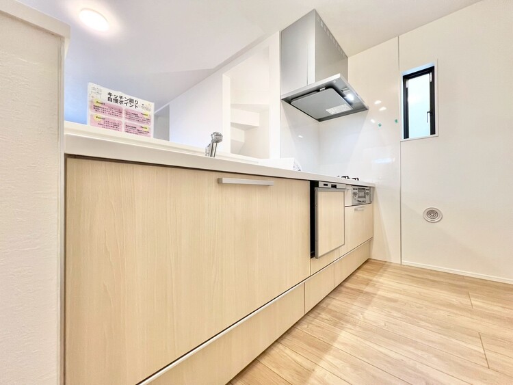 その他 開放感のあるキッチンスペース。調理をしながら、会話も弾みそうですね。