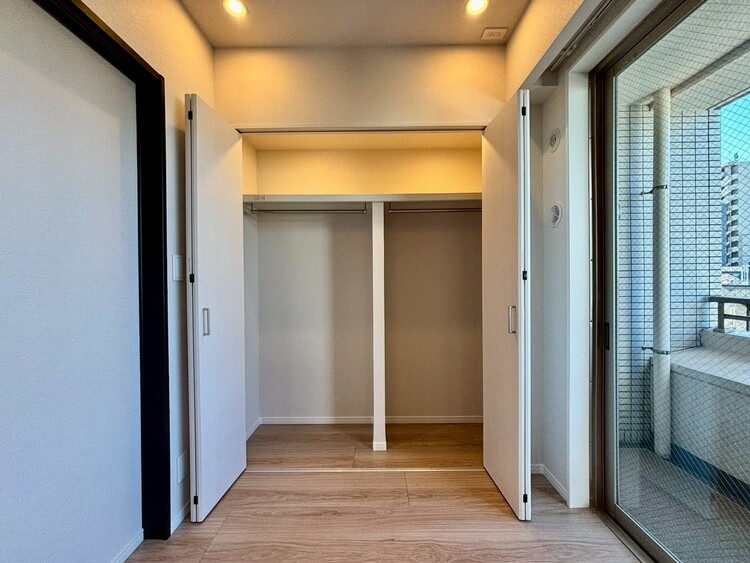 その他 収納スペースが付いていて、お部屋を広く使っていただけます。