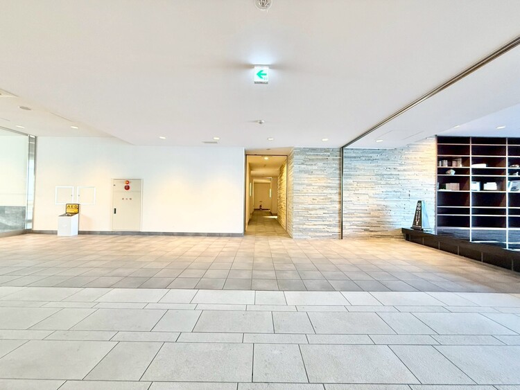 その他 館内は静寂な中が保たれており、管理が行き届いている印象を受けました。