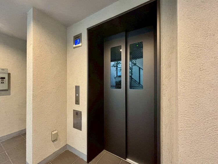 その他 エレベーター完備のため荷物が多くなっても安心。