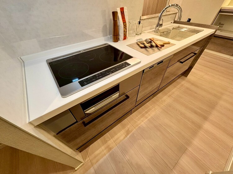 その他 使いやすくスタイリッシュなキッチン空間になっております。