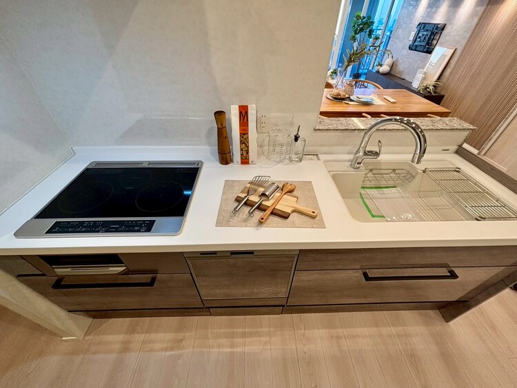 その他 開放感のあるキッチンスペース。調理をしながら、会話も弾みそうですね。