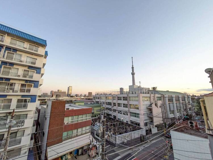 その他 眺望や窓からの景色が良いと、家で過ごす時間も快適です。