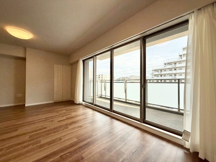 その他 通風・採光に優れ、心地よい光と風が溢れています。