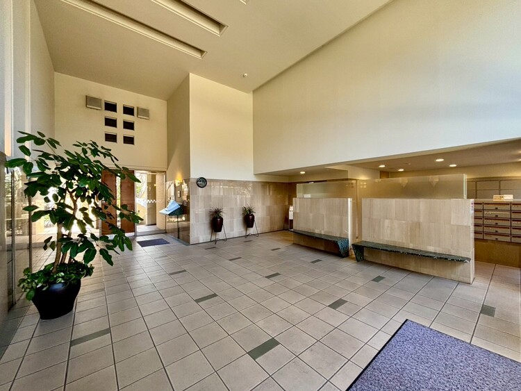 その他 館内は静寂な中が保たれており、管理が行き届いている印象を受けました。