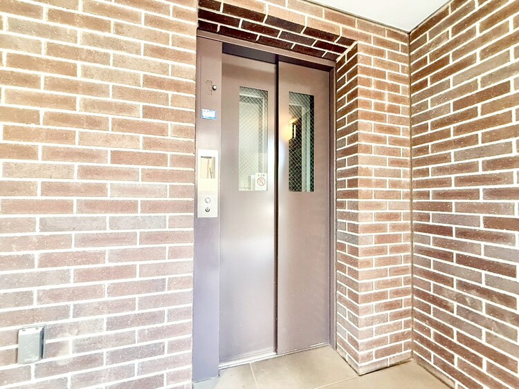 その他 エレベーター完備のため荷物が多くなっても安心。