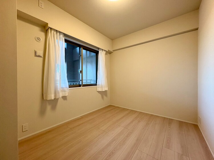 その他 清かで艶やかな時間をもたらしてくれる室内です。