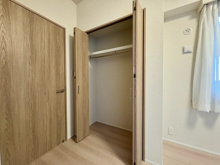 その他 家電やスーツケース、ストック品など何でも片付く嬉しい空間です。