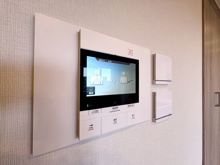 その他 見やすい画面で操作しやすい給湯パネル。