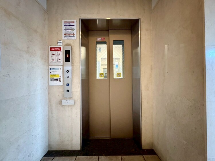 その他 エレベーター完備のため荷物が多くなっても安心。