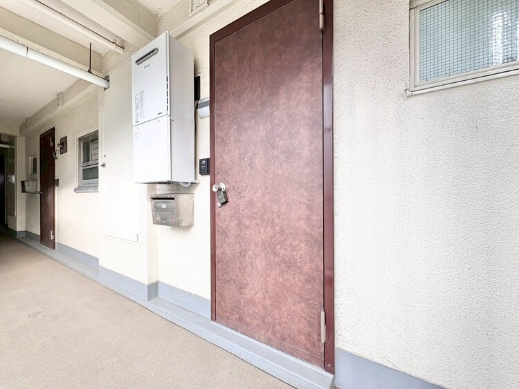 その他 清潔感のある落ち着いた雰囲気の玄関です。