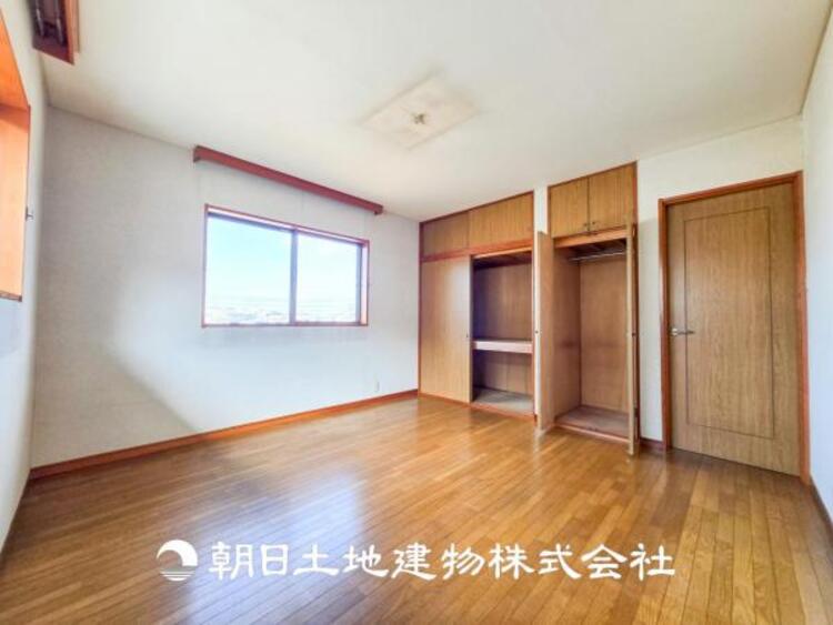 内装 【居室】大切な家族一人ひとりの大切な個別空間をつくりあげました。