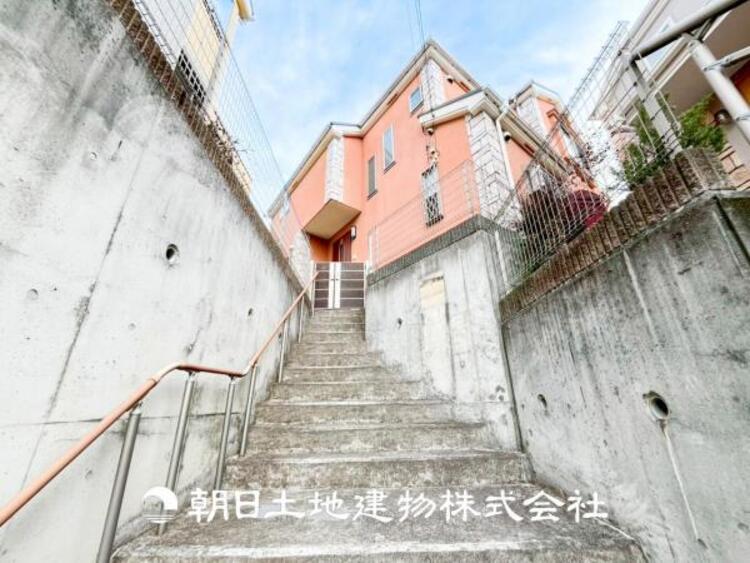 外観 【外観写真】時間のゆとりと空間、暖かな陽光がもたらす光と風を独占してください。新しい暮らしが始まります。