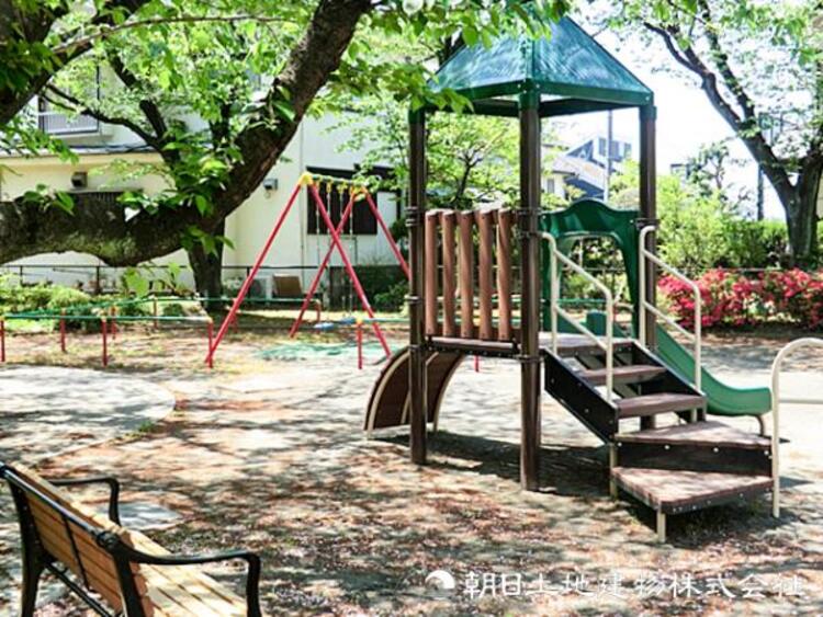 周辺 都筑が丘第二公園330ｍ