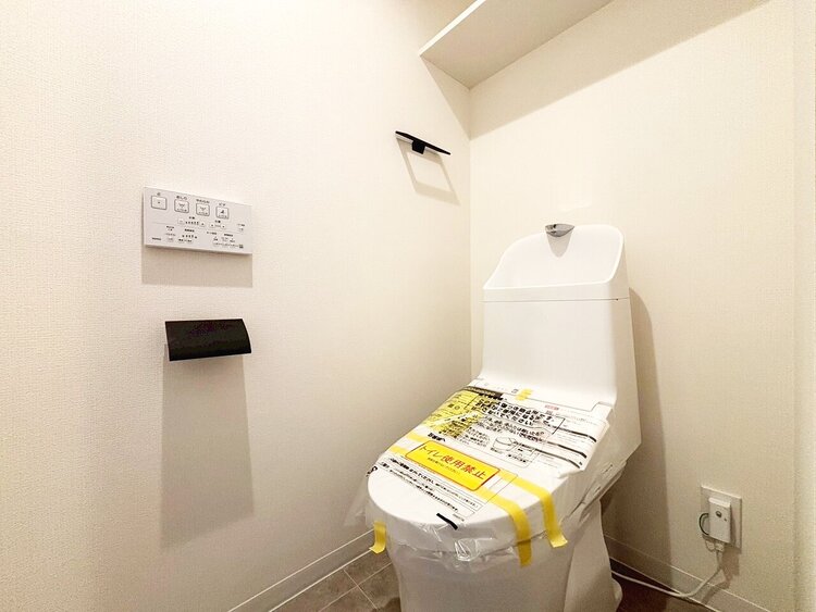 トイレ 暮らしの中のさりげないひとときの快適さにも、こだわりを、持って設備を配しております。