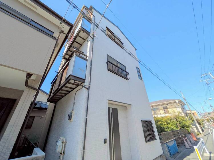 外観 ライフプランニングからローンまで、一貫してご説明させていただきます。お気軽にお問い合わせくださいませ。