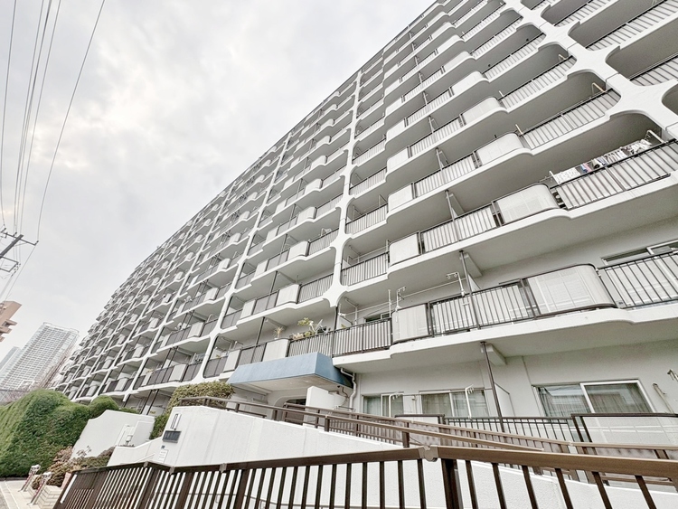 外観 ライフプランニングからローンまで、一貫してご説明させていただきます。お気軽にお問い合わせくださいませ。