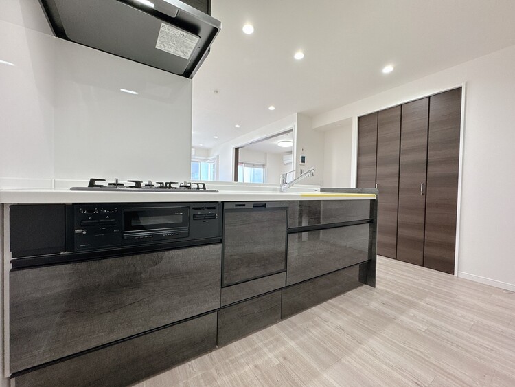 居間 過ごす時間が、たくさんの思い出として紡がれていく場所。