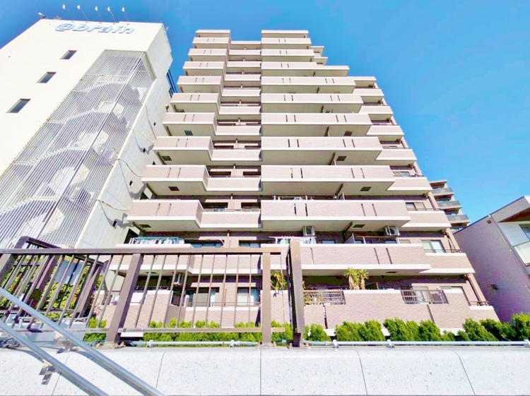 外観 資料には掲載していない情報が、現地にはたくさんあります。是非一度、現地をご確認ください。