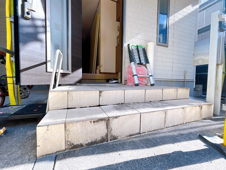 玄関 玄関を開ければ、そこは安らぎのご自宅。