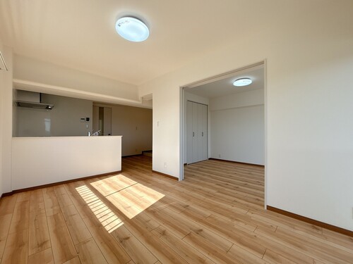 マンションニュー行徳第４の物件画像