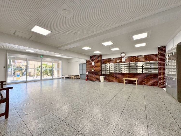 エントランス エントランスは、毎日の行き帰りで使う大事な空間です。