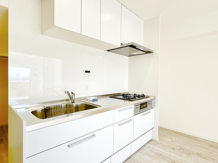 キッチン 洗練されたスタイリッシュなデザイン性と使いやすさを備えた仕様。