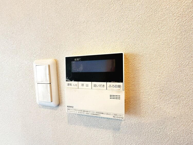 設備 見やすい画面で操作しやすい給湯パネルです。