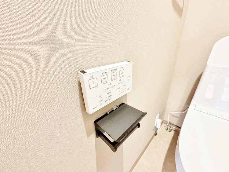 設備 快適な生活を送るための必須アイテムとなった、洗浄機能付トイレ。