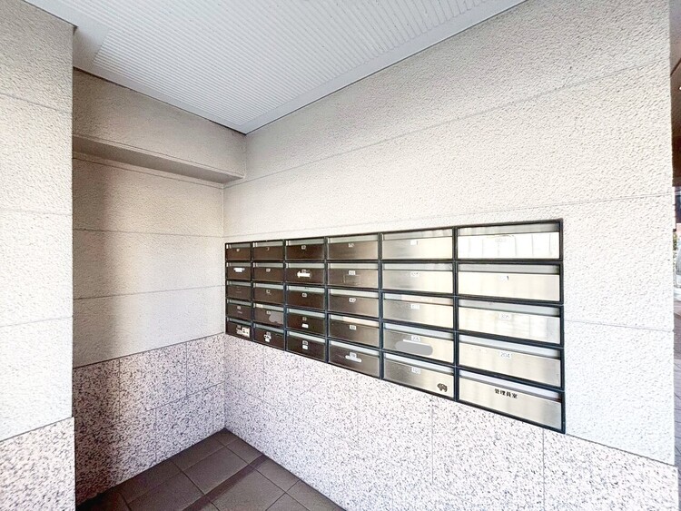 その他 郵便物を受け取るための郵便受けも、きちんと管理されています。