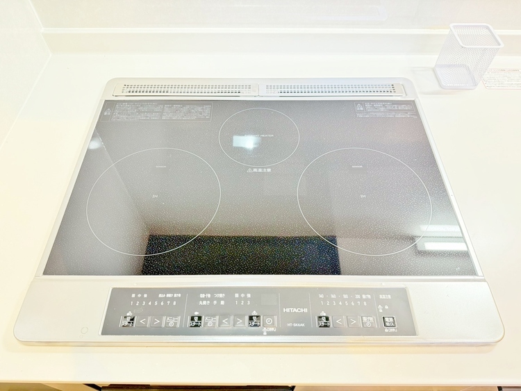 設備 IHでの調理は意外と火力が出ます。家事の心配も少なく安心してお使いになれ、お手入れも簡単です。