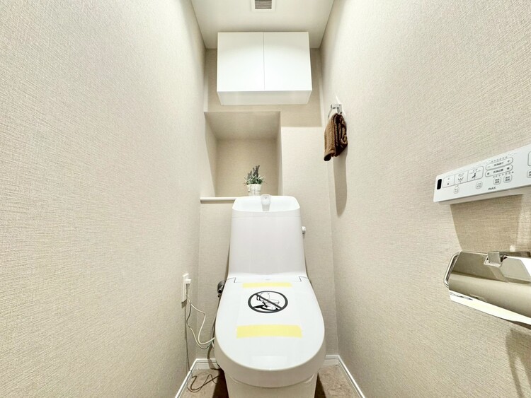 トイレ 暮らしの中のさりげないひとときの快適さにも、こだわりを、持って設備を配しております。