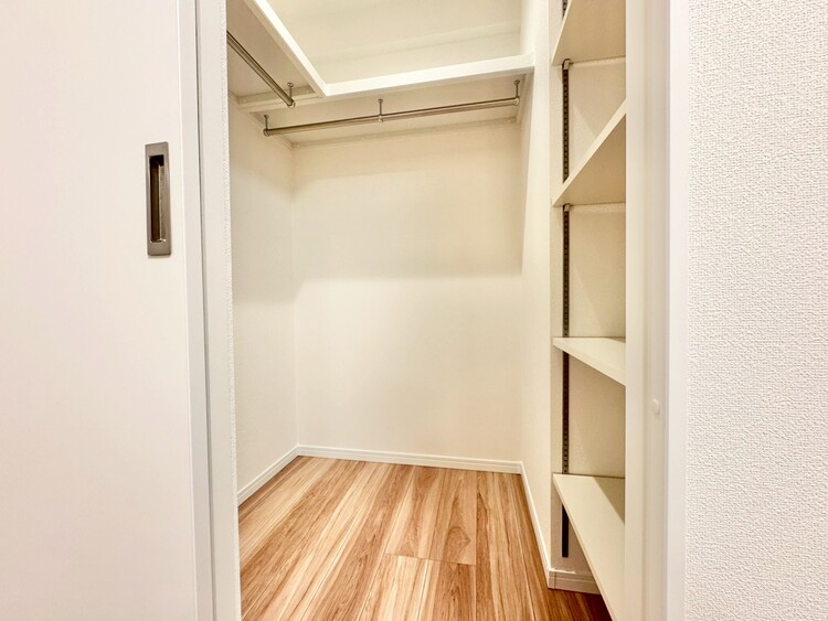 収納 居室にはクローゼットがあり、荷物もスッキリ収納して快適にお過ごしいただけます。
