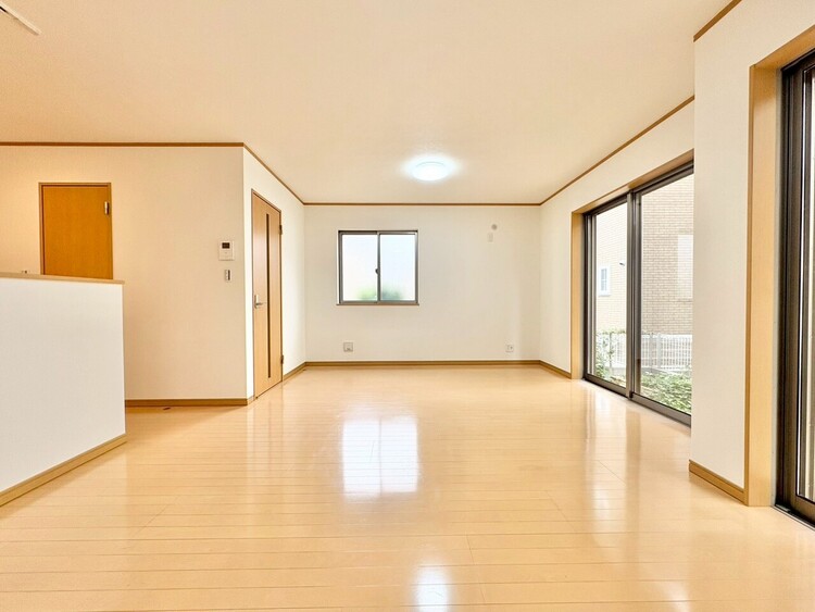 居間 過ごす時間が、たくさんの思い出として紡がれていく場所。