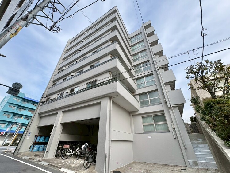 外観 資料には掲載していない情報が、現地にはたくさんあります。是非一度、現地をご確認ください。