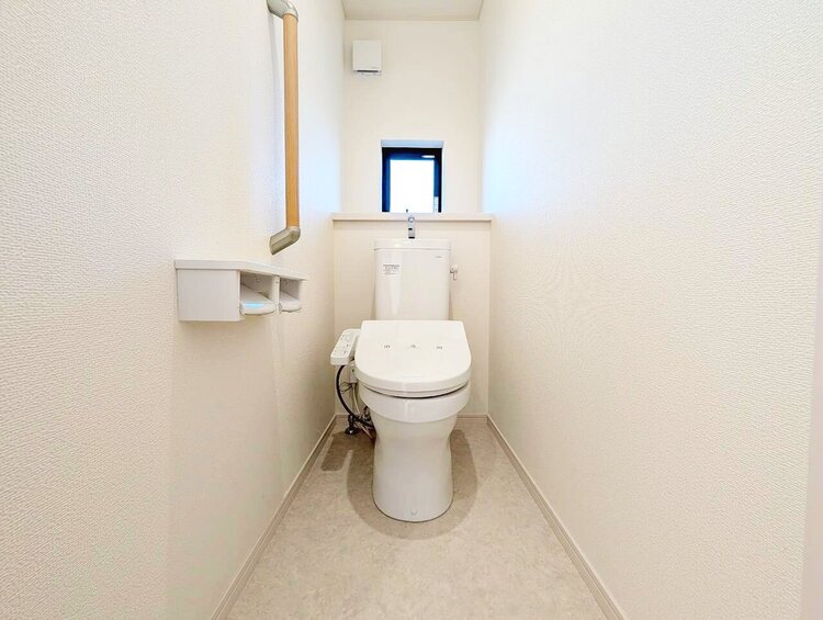 トイレ 暮らしの中のさりげないひとときの快適さにも、こだわりを、持って設備を配しております。