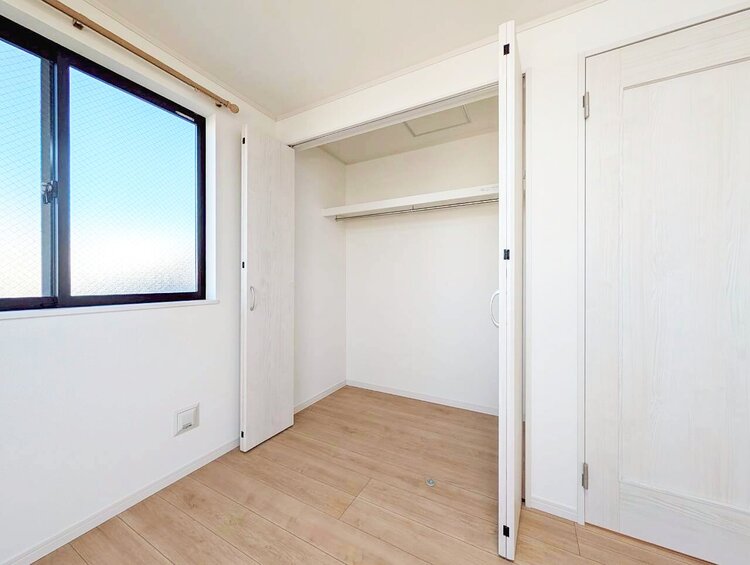 収納 居室にはクローゼットがあり、荷物もスッキリ収納して快適にお過ごしいただけます。