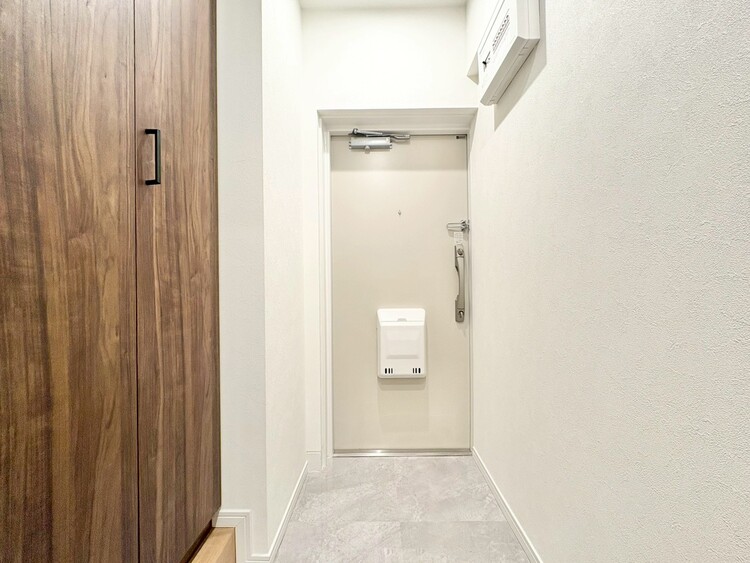 玄関 シューズボックスを完備した玄関です。