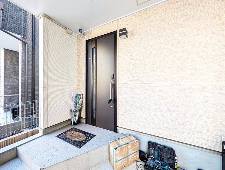 玄関 玄関を開ければ、そこは安らぎのご自宅。